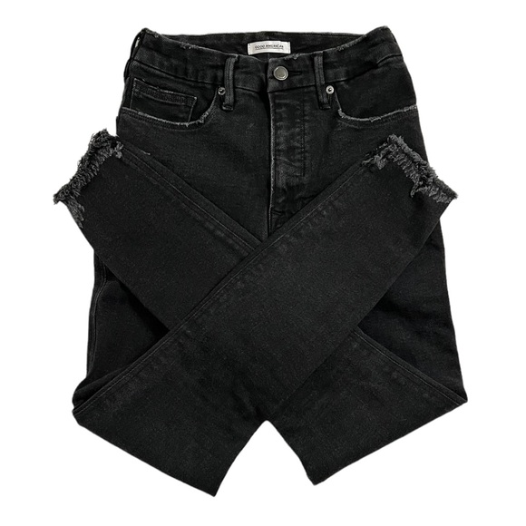 Good American Good Curve Crop 8/29 - Picture 5 of 11